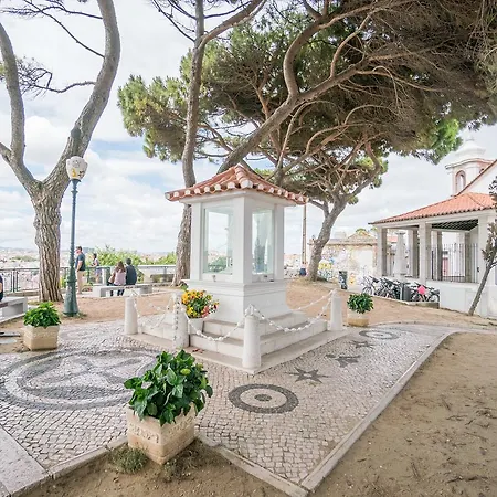 Studio Duplex With City View * Lisbon